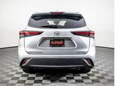 Thumbnail of 2024 Celestial Silver Metallic Toyota Highlander