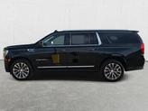 Thumbnail of 2021 Onyx Black GMC Yukon XL