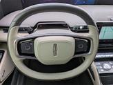 Thumbnail of 2024 White Platinum Tri-Coat Metallic Lincoln Nautilus