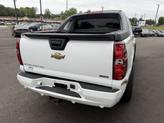Thumbnail of 2009 White Chevrolet Avalanche