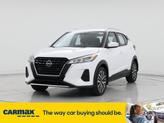 Thumbnail of 2024 White Nissan Kicks