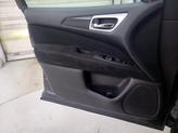 Thumbnail of 2014 Silver Nissan Pathfinder