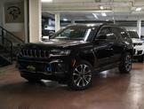 Photo of 2023 Diamond Black Crystal Pearlcoat Jeep Grand Cherokee 4xe