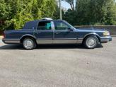 Thumbnail of 1996 Blue Lincoln Town Car