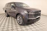Photo of 2025 Starlight Gray Premium Colorant Lincoln Navigator