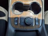 Thumbnail of 2022 Summit White GMC Acadia