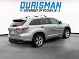 Thumbnail of 2016 Silver Sky Metallic Toyota Highlander