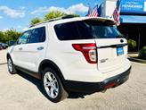 Thumbnail of 2015 White Platinum Metallic Tri-Coat Ford Explorer