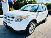 Thumbnail of 2015 White Platinum Metallic Tri-Coat Ford Explorer