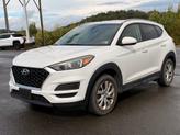 Photo of 2019 Dazzling White Hyundai TUCSON