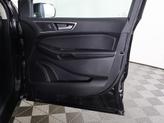 Thumbnail of 2022 Agate Black Metallic Ford Edge
