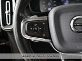Thumbnail of 2020 Onyx Black Metallic Volvo XC40