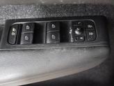 Thumbnail of 2020 Onyx Black Metallic Volvo XC40