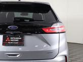 Thumbnail of 2022 Iconic Silver Metallic Ford Edge