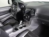 Thumbnail of 2019 Diamond Black Crystal Pearlcoat Jeep Grand Cherokee