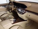 Thumbnail of 2010 Diamond White Metallic Mercedes-Benz S-Class