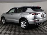 Thumbnail of 2025 Alloy Silver Metallic Mitsubishi Outlander