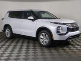 Thumbnail of 2025 White Diamond Mitsubishi Outlander