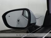Thumbnail of 2025 White Diamond Mitsubishi Outlander
