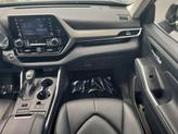 Thumbnail of 2022 Magnetic Gray Metallic Toyota Highlander