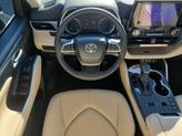 Thumbnail of 2025 Magnetic Gray Metallic Toyota Highlander Hybrid