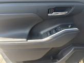Thumbnail of 2021 Moon Dust Toyota Highlander