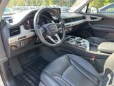Thumbnail of 2018 Glacier White Metallic Audi Q7