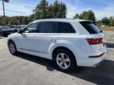 Thumbnail of 2018 Glacier White Metallic Audi Q7