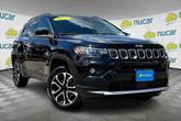 Photo of 2022 Diamond Black Crystal Pearlcoat Jeep Compass