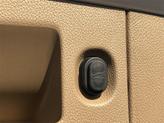 Thumbnail of 2020 Crystal White Tricoat Cadillac Escalade