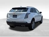 Thumbnail of 2025 Crystal White Tricoat Cadillac XT5