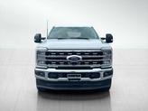 Thumbnail of 2024 Oxford White Ford F-250
