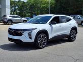 Thumbnail of 2025 Summit White Chevrolet Trax