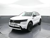 Photo of 2021 Glacial White Pearl Kia Sorento
