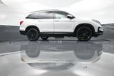 Thumbnail of 2022 Platinum White Pearl Honda Pilot
