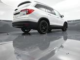 Thumbnail of 2022 Platinum White Pearl Honda Pilot