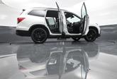 Thumbnail of 2022 Platinum White Pearl Honda Pilot