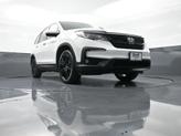 Thumbnail of 2022 Platinum White Pearl Honda Pilot