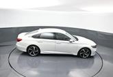 Thumbnail of 2020 Platinum White Pearl Honda Accord