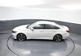 Thumbnail of 2020 Platinum White Pearl Honda Accord