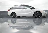 Thumbnail of 2023 Platinum White Pearl Honda Odyssey