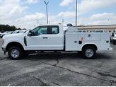Thumbnail of 2025 Oxford White Ford F-250