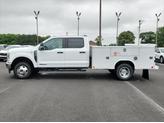 Thumbnail of 2025 Oxford White Ford F-350