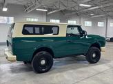 Thumbnail of 2016 GREEN / BEIGE 2TONE Nissan Titan XD