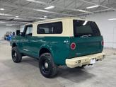 Thumbnail of 2016 GREEN / BEIGE 2TONE Nissan Titan XD