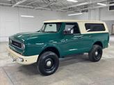 Thumbnail of 2016 GREEN / BEIGE 2TONE Nissan Titan XD