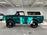 Thumbnail of 2016 GREEN / BEIGE 2TONE Nissan Titan XD