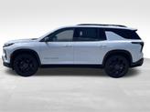 Thumbnail of 2026 Polar White Tricoat Chevrolet Traverse