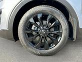 Thumbnail of 2020 Everlasting Silver Kia Sorento