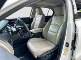 Thumbnail of 2019 Crystal White Tricoat Cadillac XT4